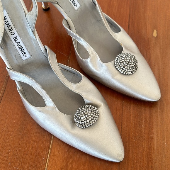 Manolo Blahnik Satin Crystal Embellishment Slingback Heel - Picture 2 of 8